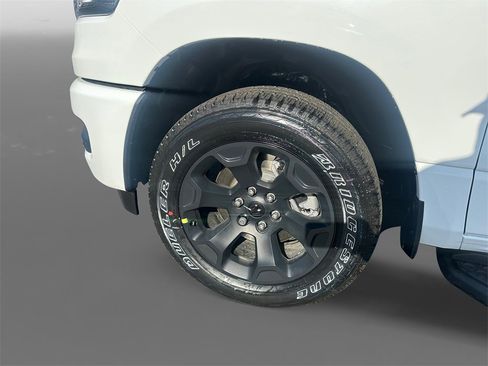 New 2026 RAM 1500 Express image 15