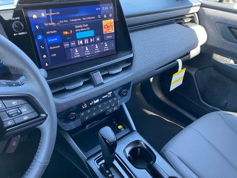 New 2026 Subaru Outback Limited image 16