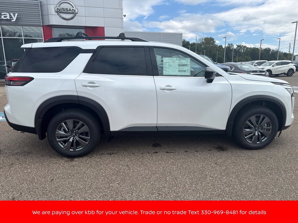 New 2026 Nissan Pathfinder SV AWD/4WD image 8