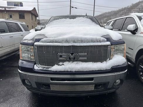 Used 2011 GMC Sierra 1500 SLE w/ Power Tech Package image 2