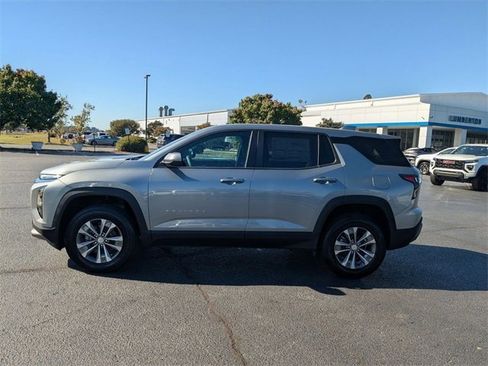 New 2026 Chevrolet Equinox LT w/ Convenience Package II image 6