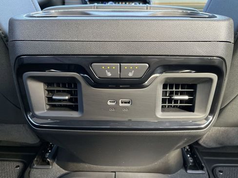 New 2026 GMC Sierra 1500 AT4 w/ AT4 Premium Package AWD/4WD image 22