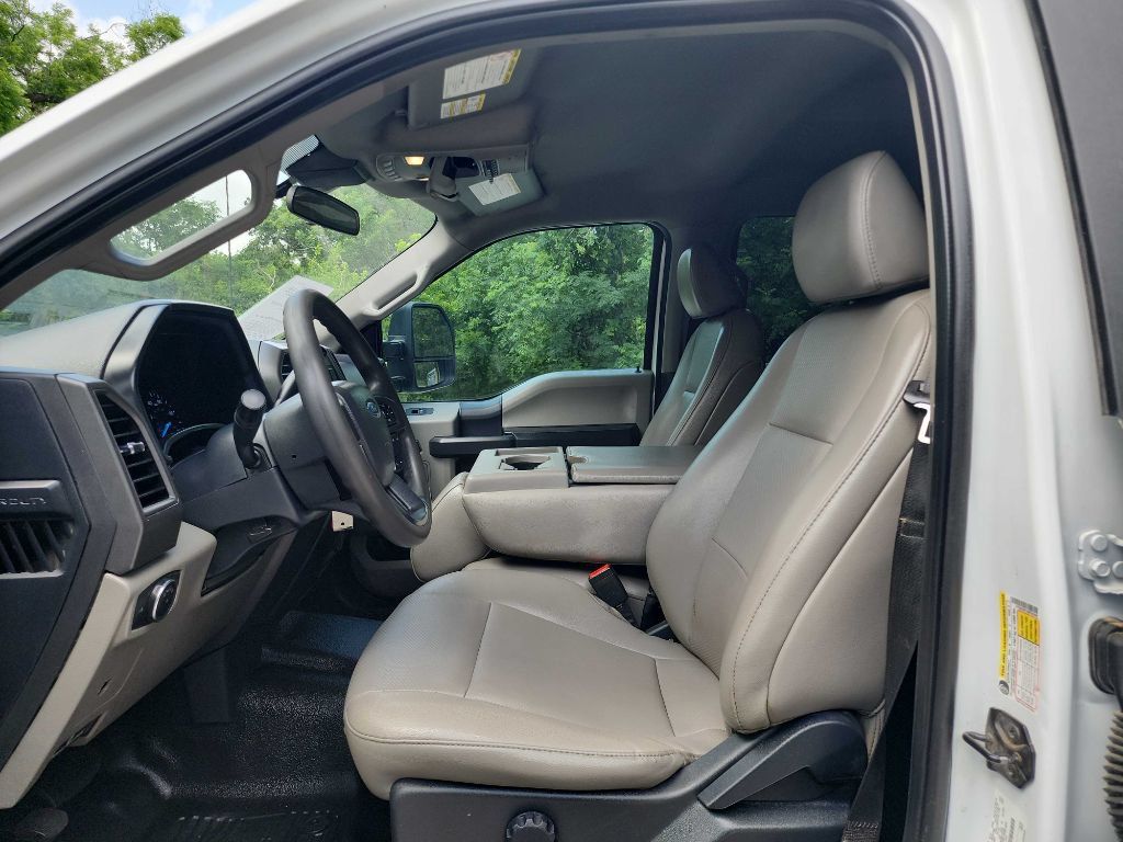 Used 2022 Ford F350 XL w/ Power Equipment Group AWD/4WD image 16