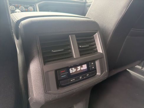 Used 2023 Volkswagen Atlas SE FWD image 13