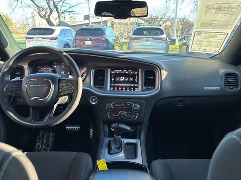 Used 2019 Dodge Charger GT w/ Blacktop Package image 12