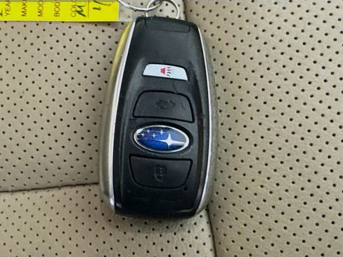 Used 2021 Subaru Outback Limited image 37