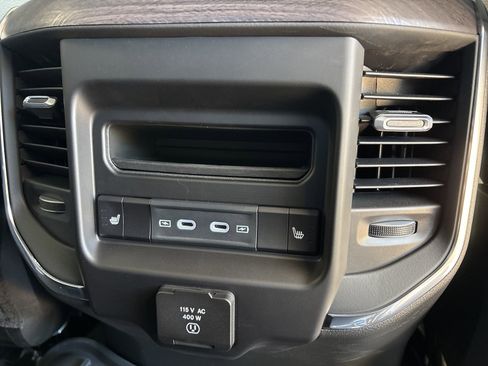 New 2026 RAM 3500 Laramie AWD/4WD image 18