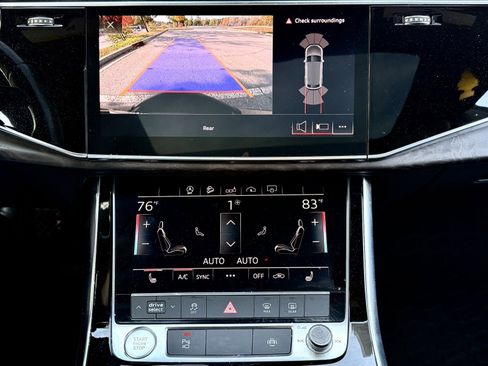 Used 2019 Audi Q8 Premium w/ Convenience Package image 29