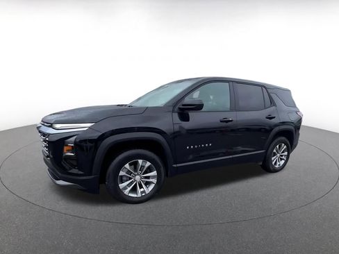 Used 2025 Chevrolet Equinox LT image 8