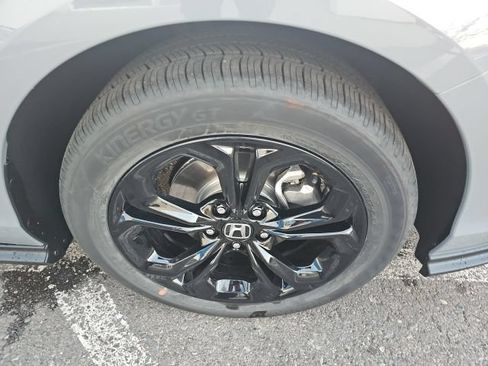 New 2025 Honda Accord SE image 19