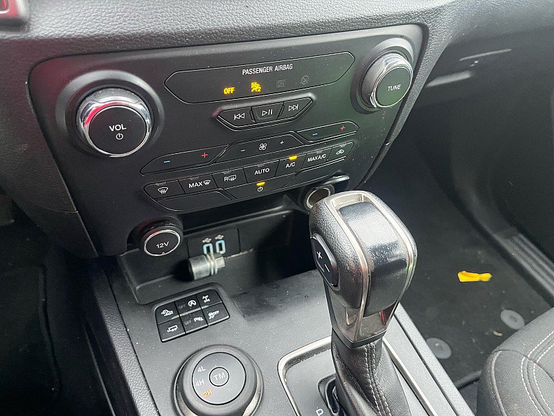 Used 2019 Ford Ranger XLT w/ Equipment Group 301A Mid AWD/4WD image 12