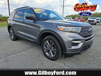 Certified 2022 Ford Explorer XLT w/ Equipment Group 202A