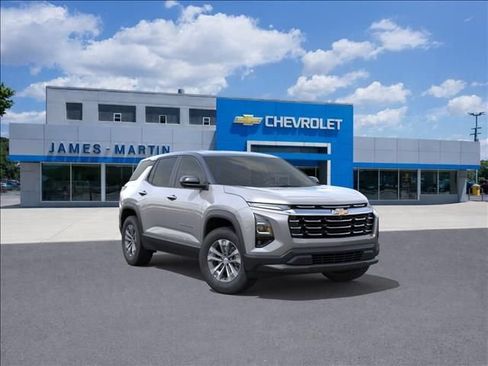 New 2026 Chevrolet Equinox LT w/ Safety and Technology Package FWD image 1