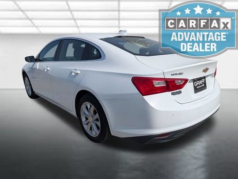 Used 2024 Chevrolet Malibu LT FWD image 2