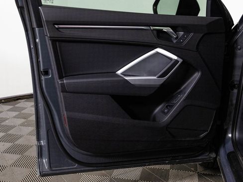 Used 2022 Audi Q3 2.0T Premium Plus image 33