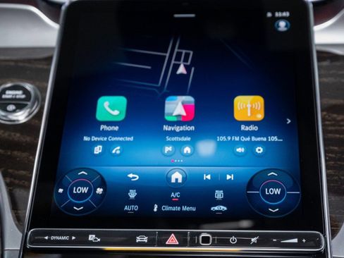 New 2025 Mercedes-Benz GLC 300 image 21