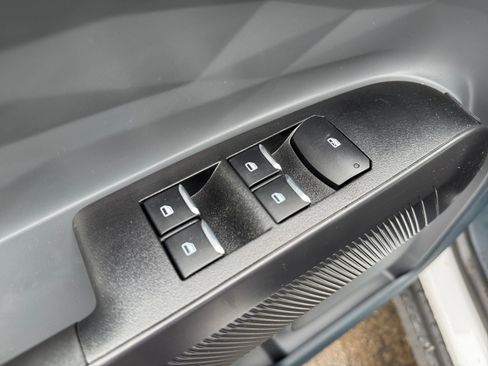 New 2026 Ford Maverick XL image 20