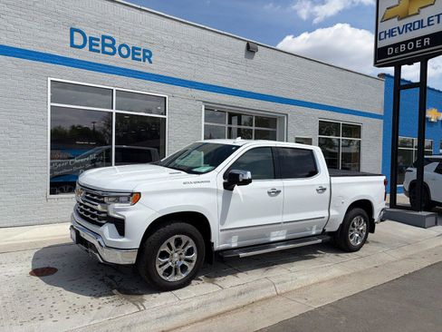 Used 2025 Chevrolet Silverado 1500 LTZ w/ Max Trailering Package AWD/4WD image 1