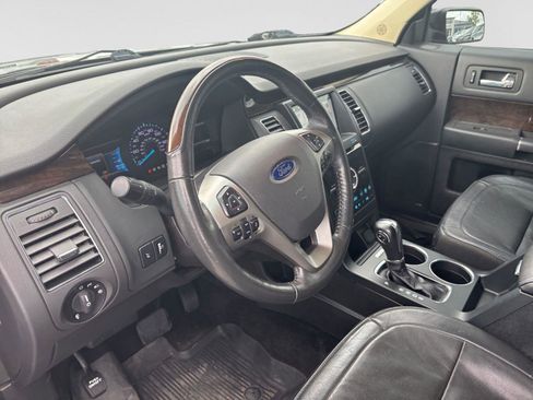 Used 2019 Ford Flex Limited FWD image 39
