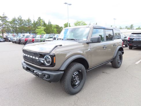New 2026 Ford Bronco Big Bend AWD/4WD image 3