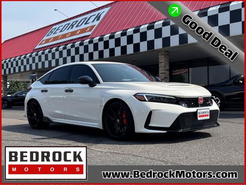 Used 2024 Honda Civic Type R image 1