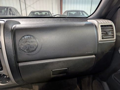 Used 2009 Chevrolet Colorado LT w/ LT Preferred Equipment Group AWD/4WD image 32