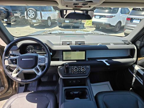Used 2024 Land Rover Defender 110 S AWD/4WD image 20