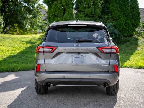 Used 2024 Ford Escape ST-Line w/ Tech Pack #1 AWD/4WD image 6