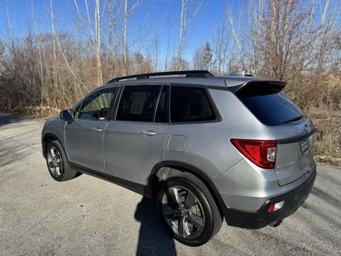 Used 2019 Honda Passport Touring image 7