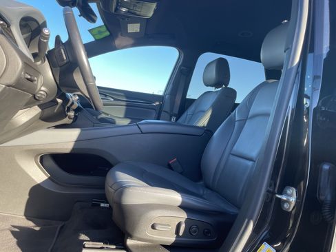 Used 2023 Buick Enclave Premium w/ LPO, Touring Package image 12