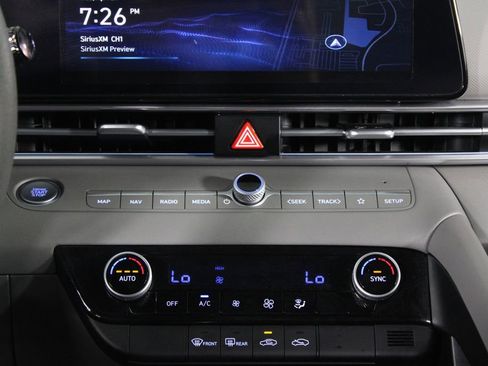 Certified 2024 Hyundai Elantra SEL FWD image 22