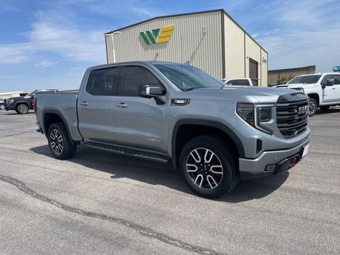Used 2025 GMC Sierra 1500 AT4 w/ AT4 Premium Package image 3