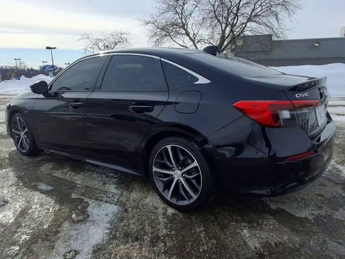 Used 2023 Honda Civic Touring image 6