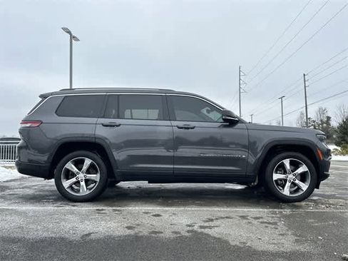 Used 2021 Jeep Grand Cherokee L Limited w/ Trailer Tow Group (B) image 3