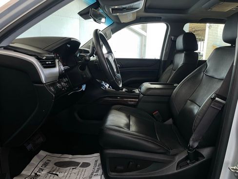 Used 2016 GMC Yukon XL SLT w/ Open Road Package image 10