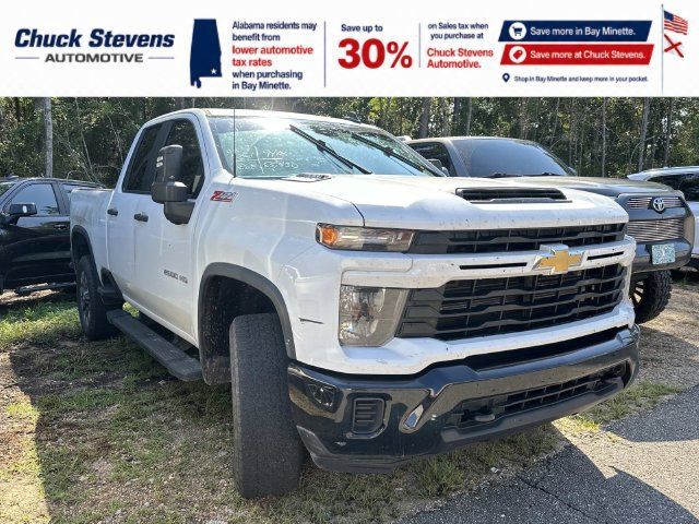 Used 2024 Chevrolet Silverado 2500 Custom w/ Custom Value Package AWD/4WD image 4