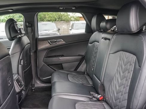 Certified 2025 Kia Sportage X-Pro Prestige AWD/4WD image 20