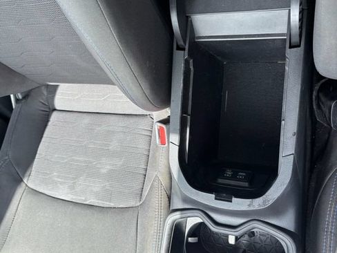 Used 2022 Toyota RAV4 SE w/ Convenience Package AWD/4WD image 30