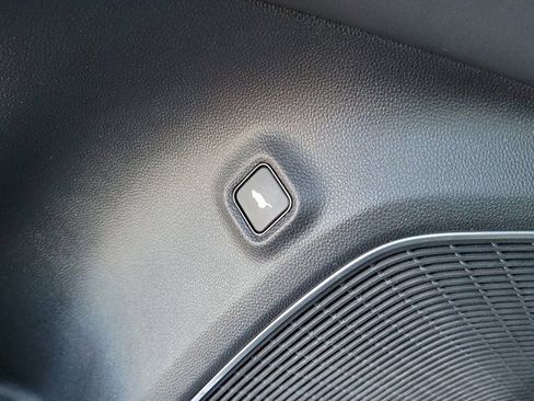 Used 2023 Acura MDX A-Spec image 31