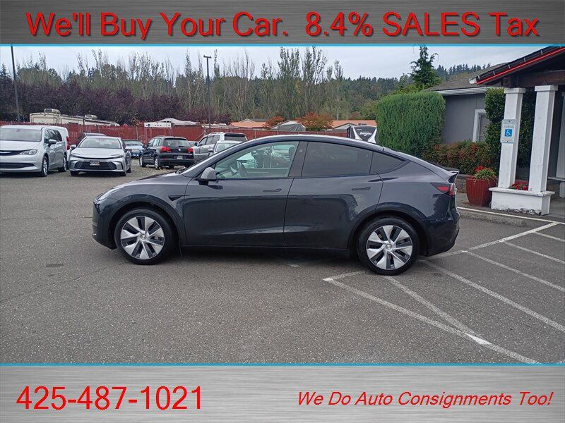 Used 2024 Tesla Model Y Long Range AWD/4WD image 4
