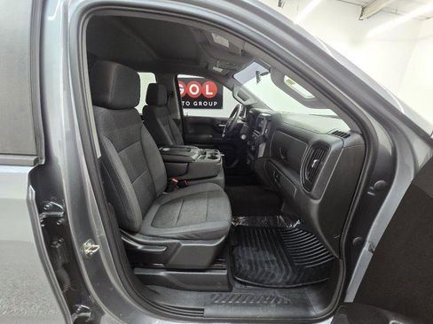 Used 2020 Chevrolet Silverado 1500 Custom w/ Custom Value Package RWD image 21
