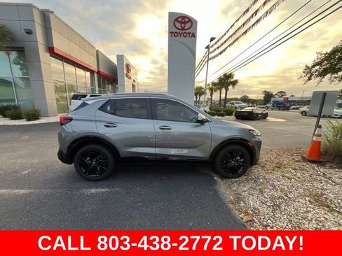 Used 2025 Buick Encore GX Sport Touring w/ Advanced Technology Package FWD image 2