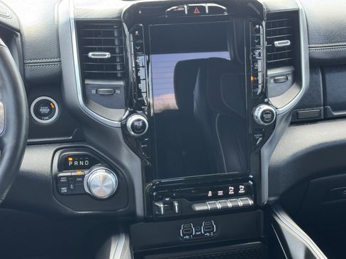 Used 2024 RAM 2500 Laramie w/ Sport Appearance Package image 17