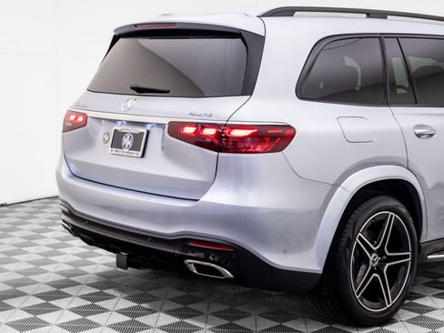 New 2026 Mercedes-Benz GLS 450 4MATIC image 41