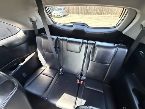 Used 2017 Toyota Highlander Limited Platinum AWD/4WD image 19