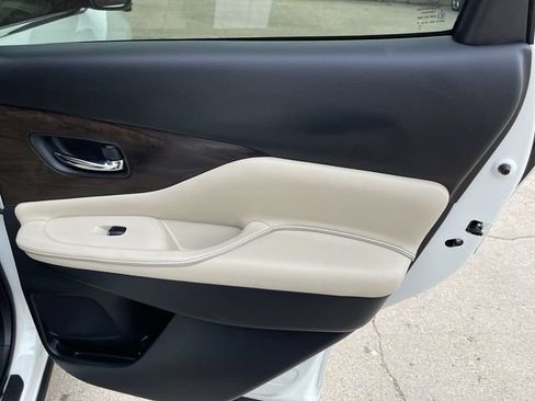 Used 2020 Nissan Murano Platinum FWD image 14