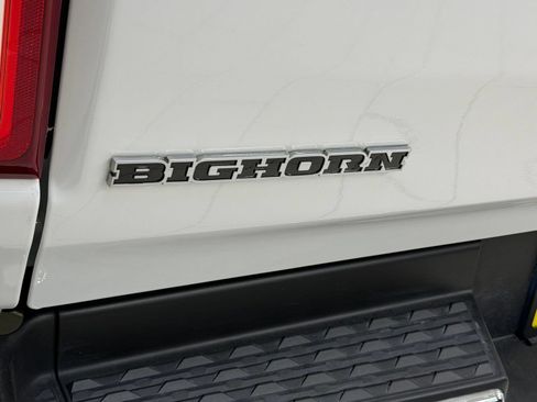 Used 2022 RAM 1500 Big Horn AWD/4WD image 34