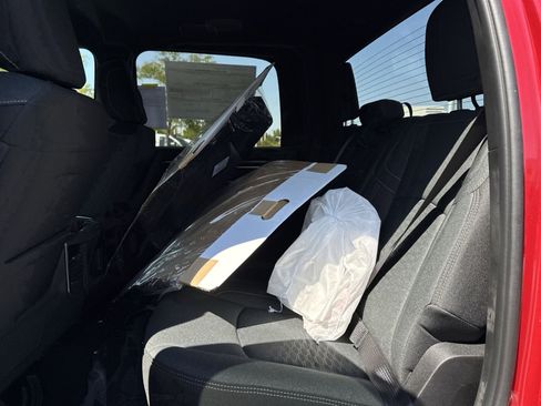 New 2025 RAM 2500 Big Horn image 31