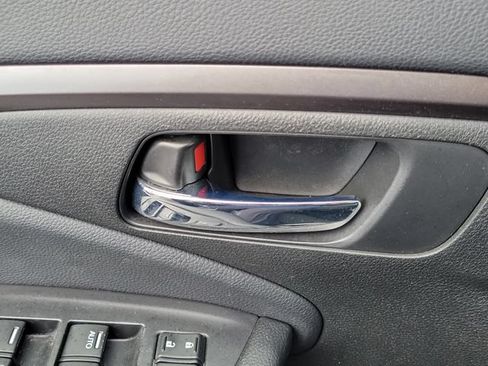 Used 2017 Honda Pilot EX-L image 18