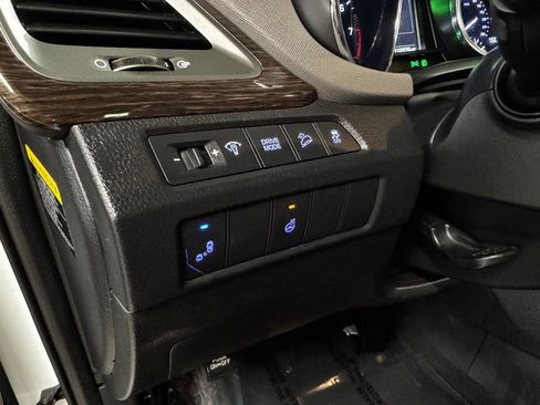 Used 2017 Hyundai Santa Fe Sport w/ Cargo Package image 30